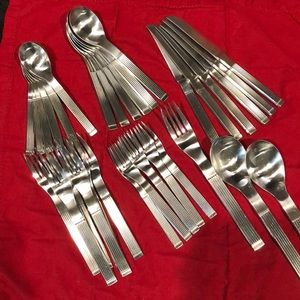 Dansk 6 piece silverware set